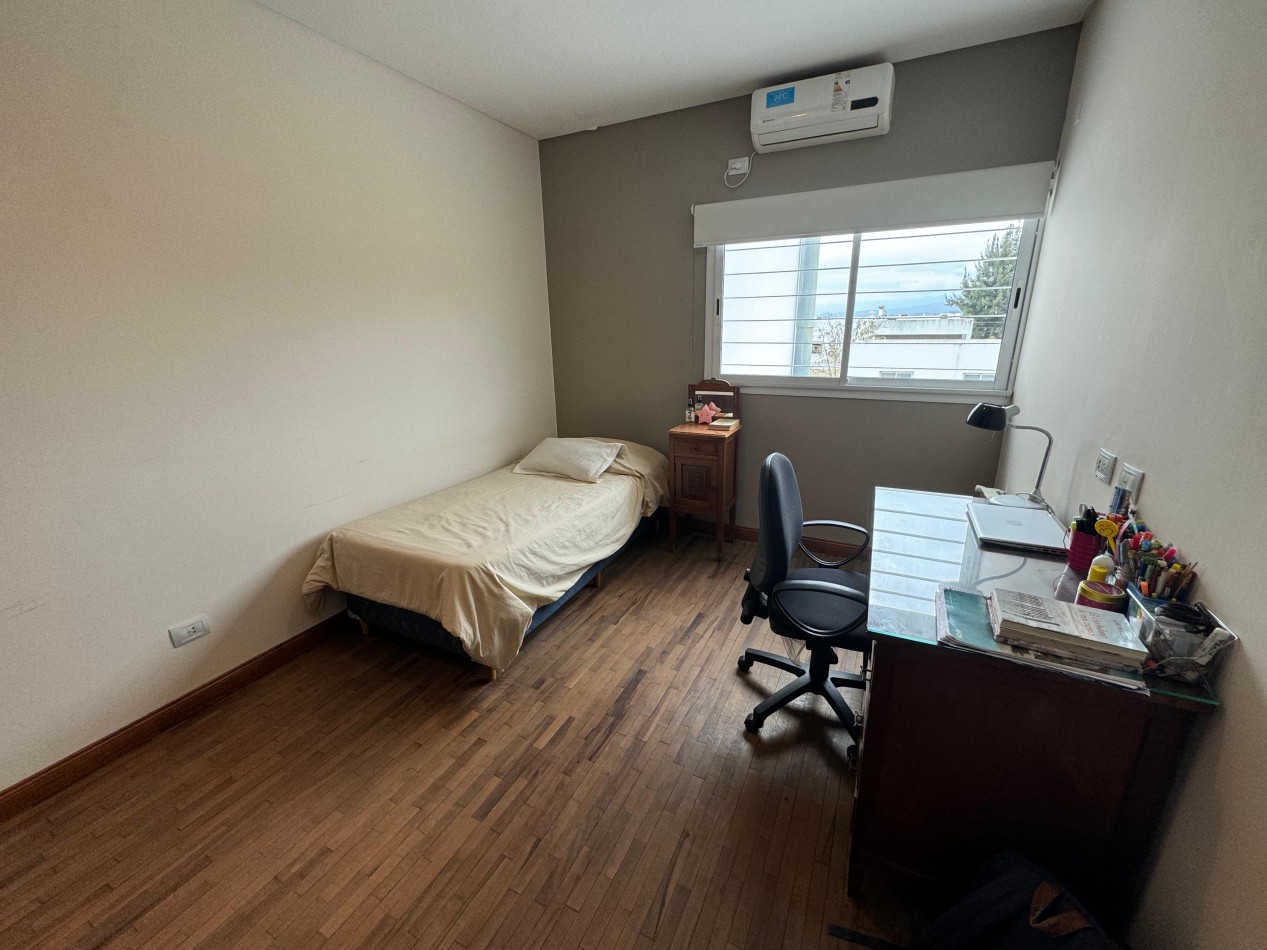 DUPLEX GRAND BOURG - 3 DORMITORIOS