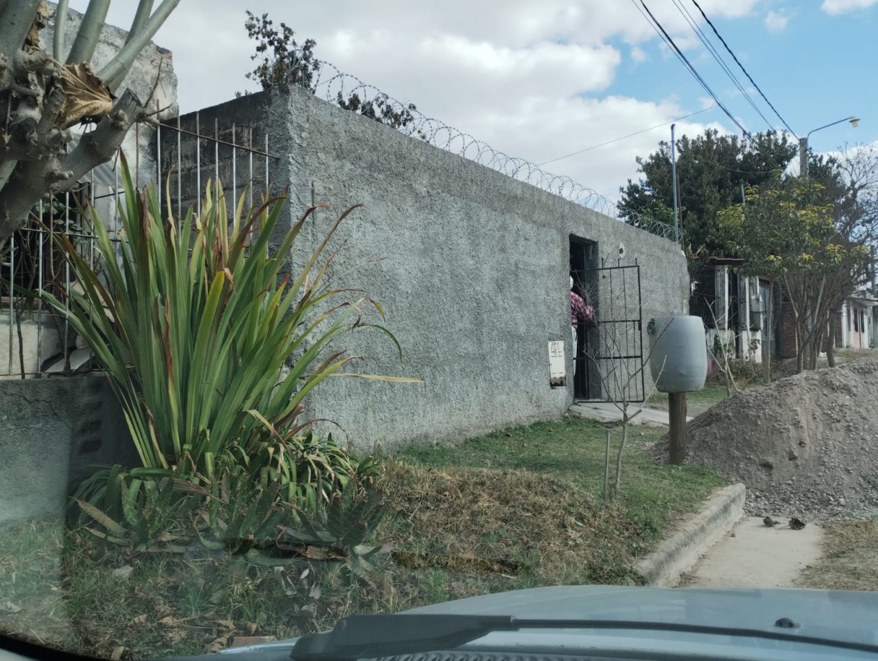 CASA EN VENTA - CERRILOS