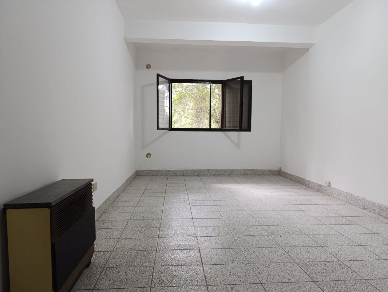 DEPARTAMENTO 3 DORMITORIOS - MENDOZA 2.200