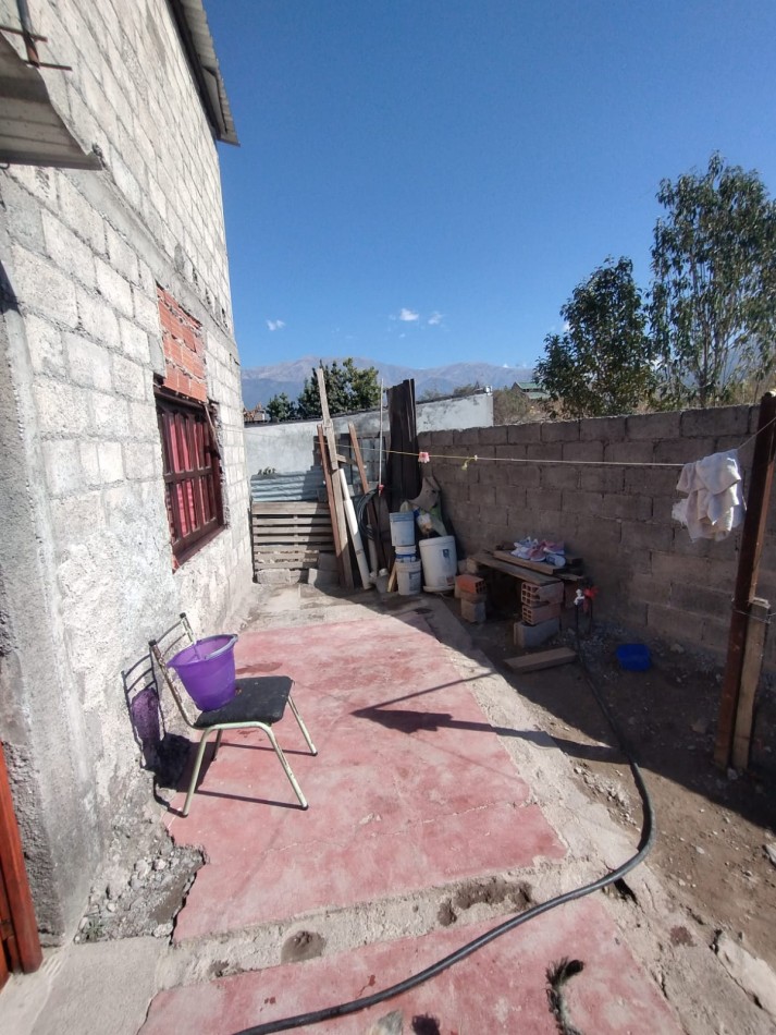 CASA EN VENTA - CAMPO QUIJANO