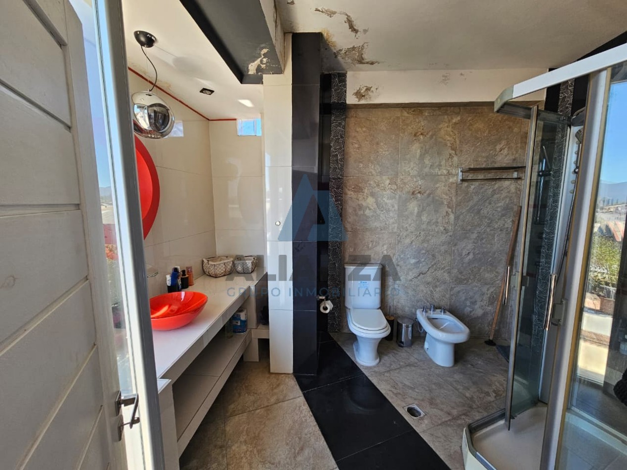 DUPLEX EN ALQUILER 2 PISO