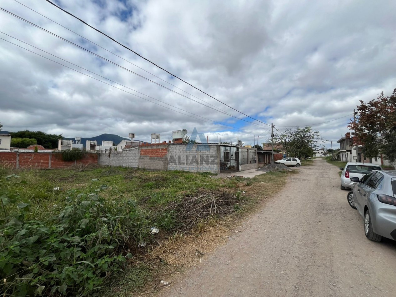 TERRENO EN LA ISLA- BARRIO SAN FERNANDO