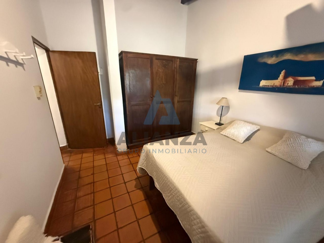 HERMOSA CASA A LA VENTA ZONA CABRA CORRAL