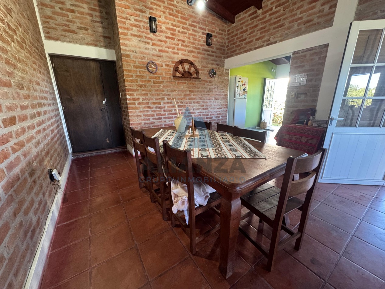 ALQUILER CASA VAQUEROS - 3 DORMITORIOS - PILETA