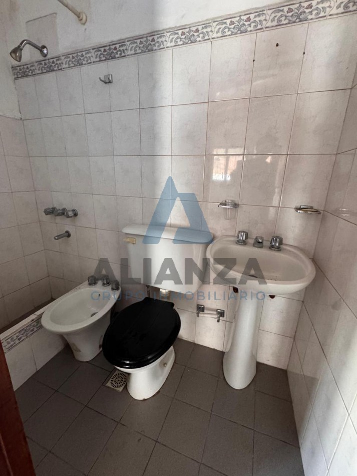 ALQUILER CASA PARA OFICINAS