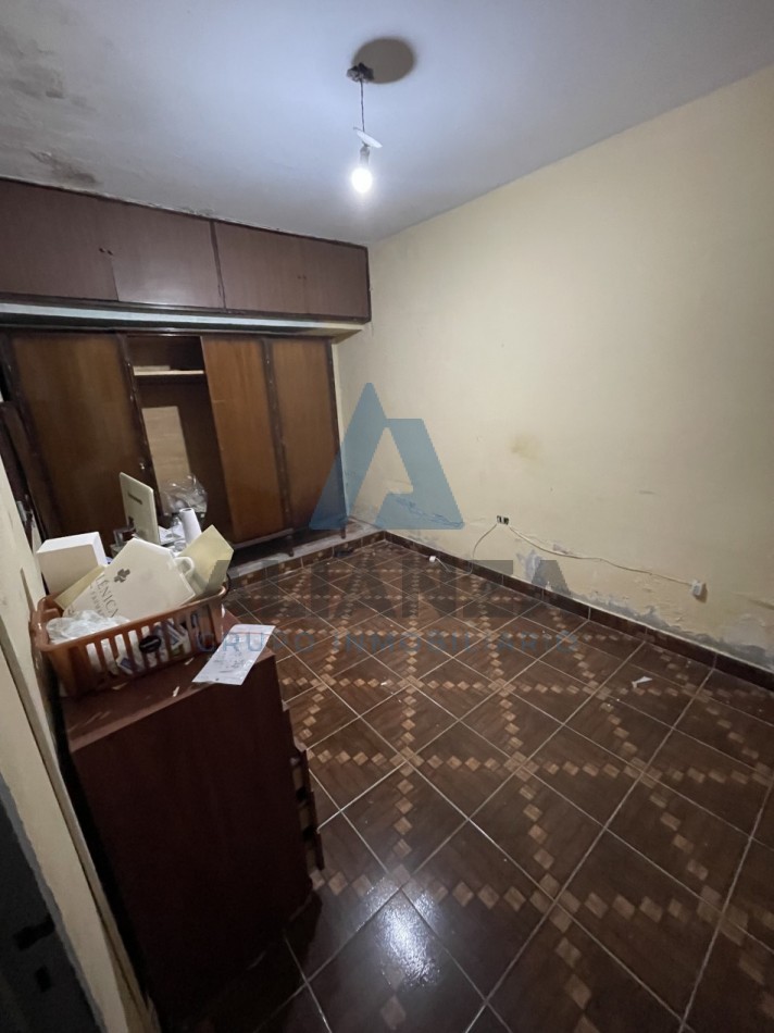 CASA CON DEPARTAMENTO EN PH