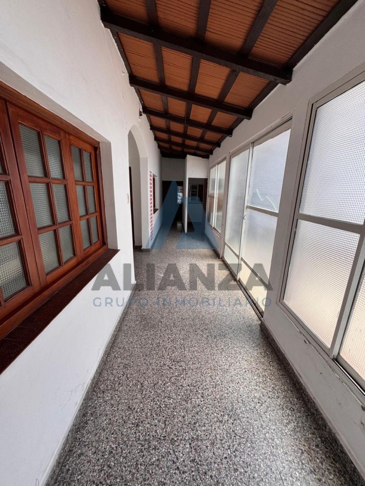 ALQUILER CASA PARA OFICINAS