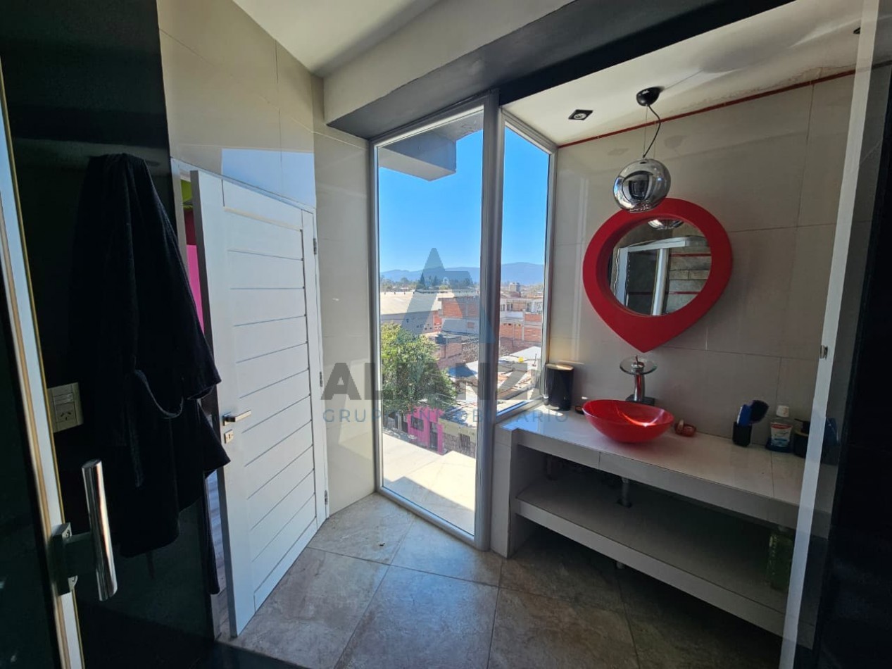 DUPLEX EN ALQUILER 2 PISO