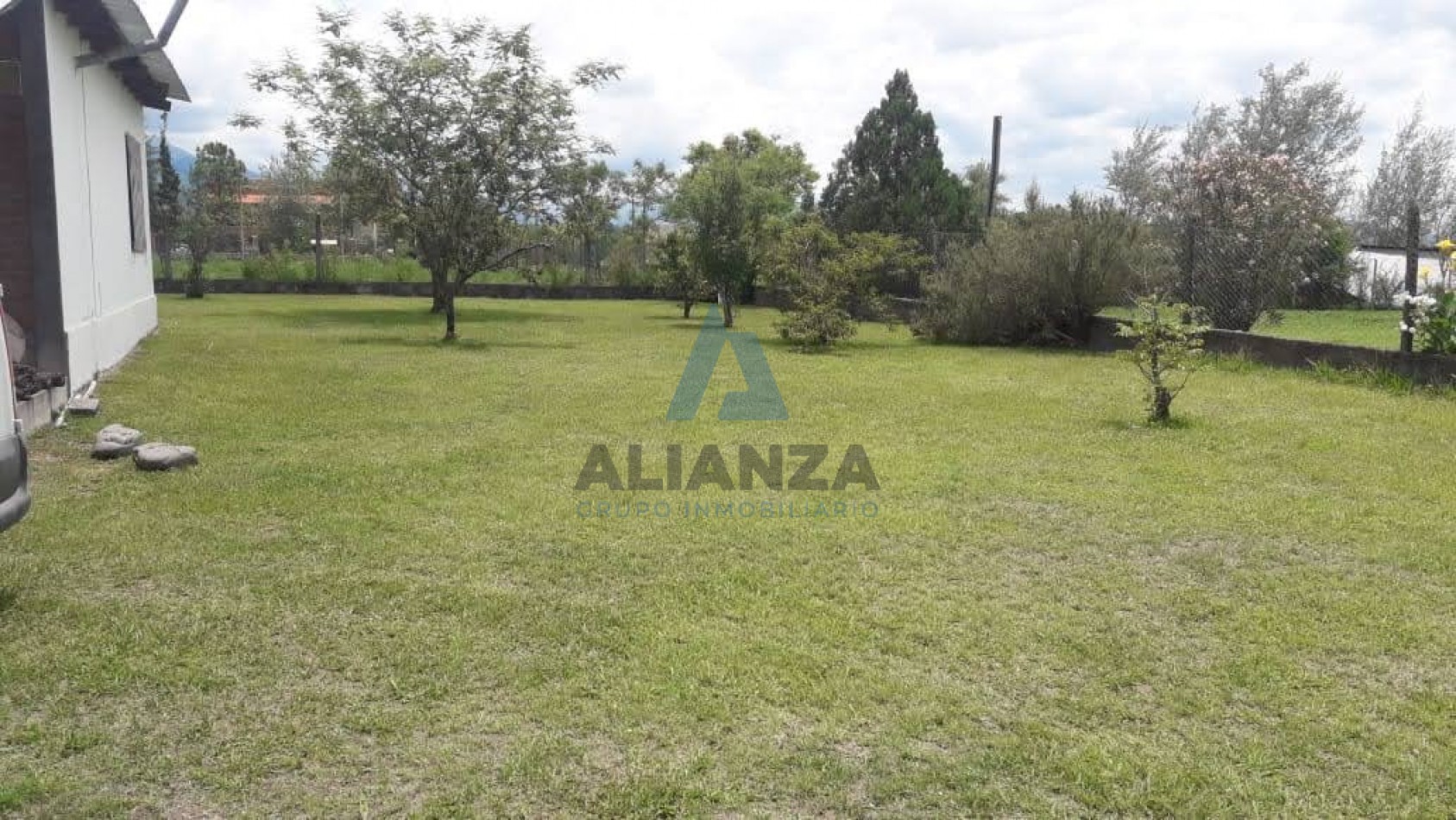 Casa en venta camino a Campo Quijano