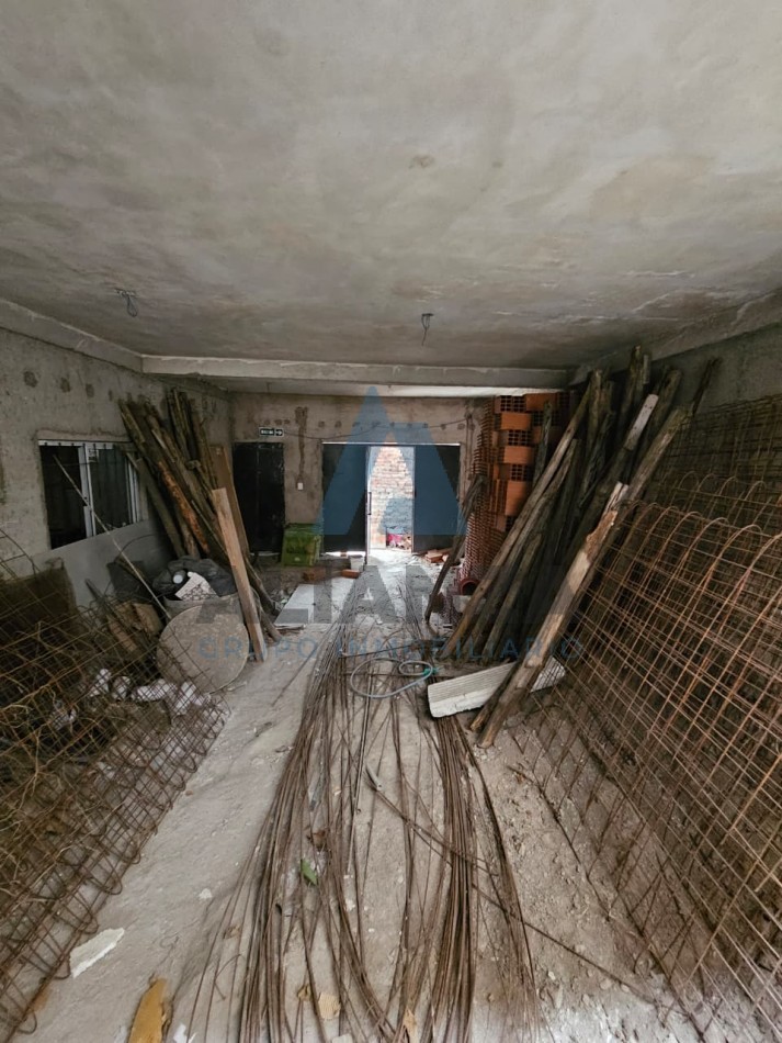 Casa a refaccionar en venta