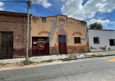 CASA CON DEPARTAMENTO EN PH